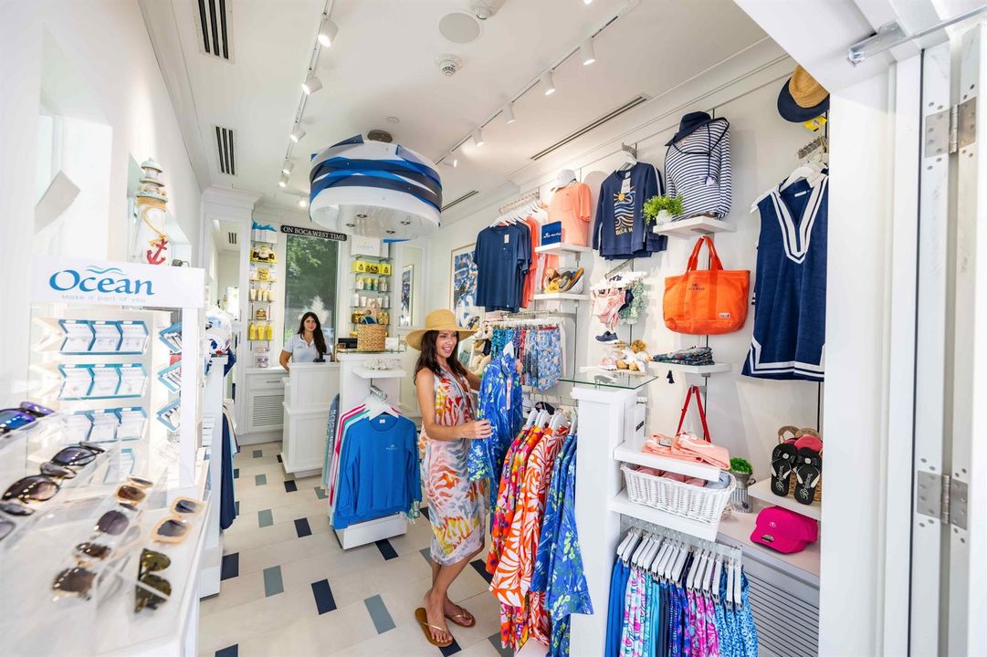 19. Boca West - Shops