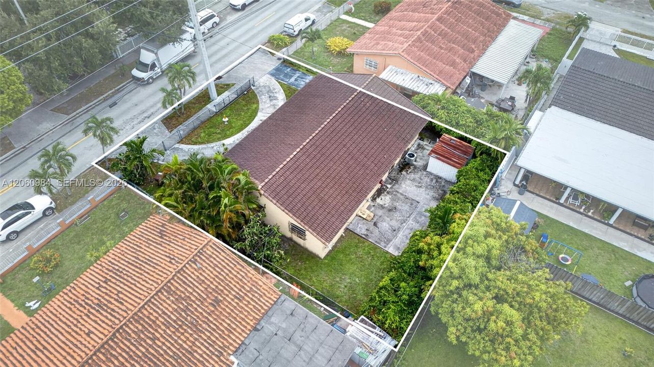 На продажу: $599,000 (3 спален, 2 ванн, 1658 Квадратных фут)