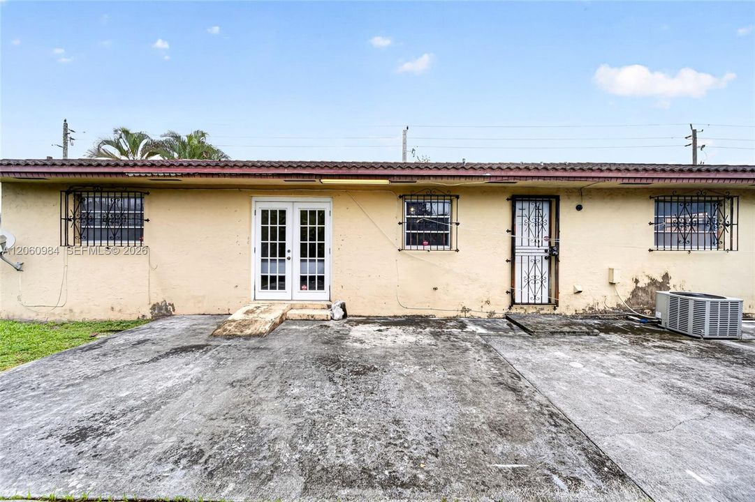 На продажу: $599,000 (3 спален, 2 ванн, 1658 Квадратных фут)