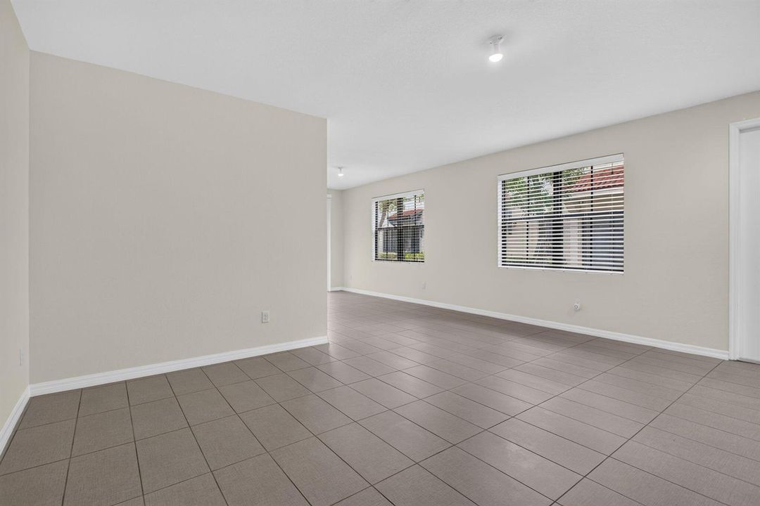 5-web-or-mls-1023-1302