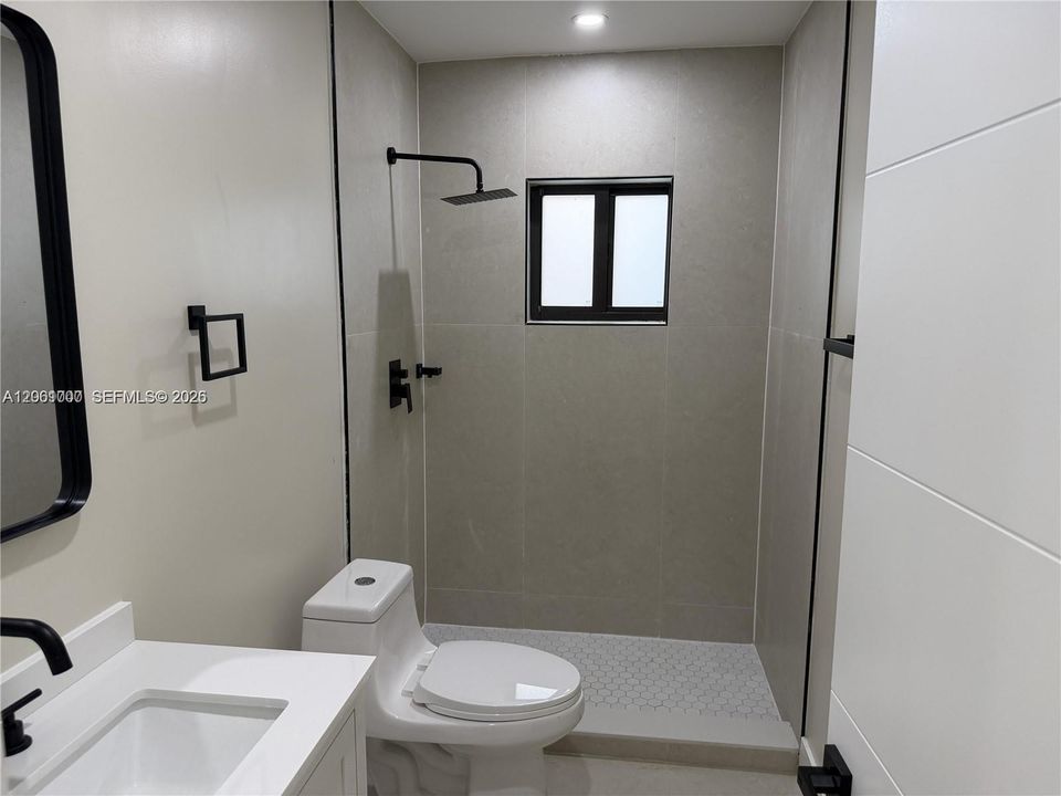 En Venta: $439,900 (2 camas, 1 baños, 872 Pies cuadrados)