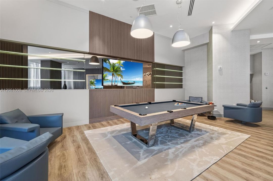 В аренду: $9,750 (2 спален, 2 ванн, 2141 Квадратных фут)