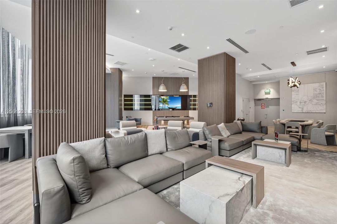 В аренду: $9,750 (2 спален, 2 ванн, 2141 Квадратных фут)