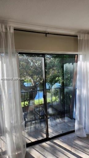 В аренду: $2,750 (2 спален, 2 ванн, 1288 Квадратных фут)