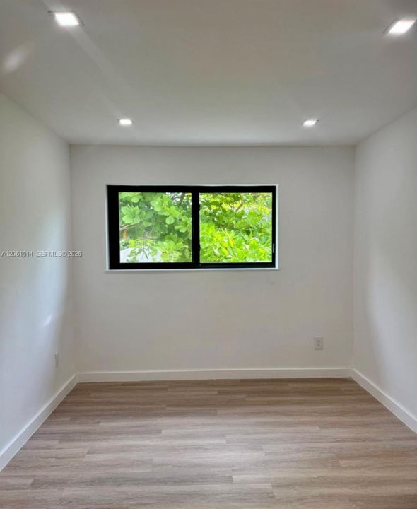 En Renta: $1,590 (1 camas, 1 baños, 3296 Pies cuadrados)