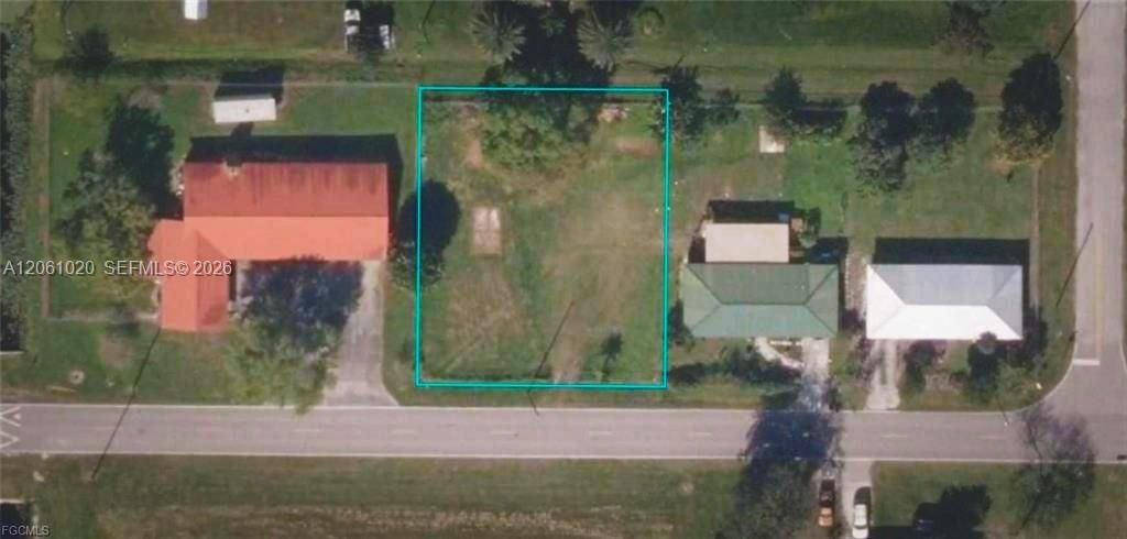 757 Avenue R, Moore Haven FL 33471