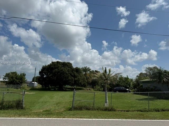 757 Avenue R, Moore Haven FL 33471