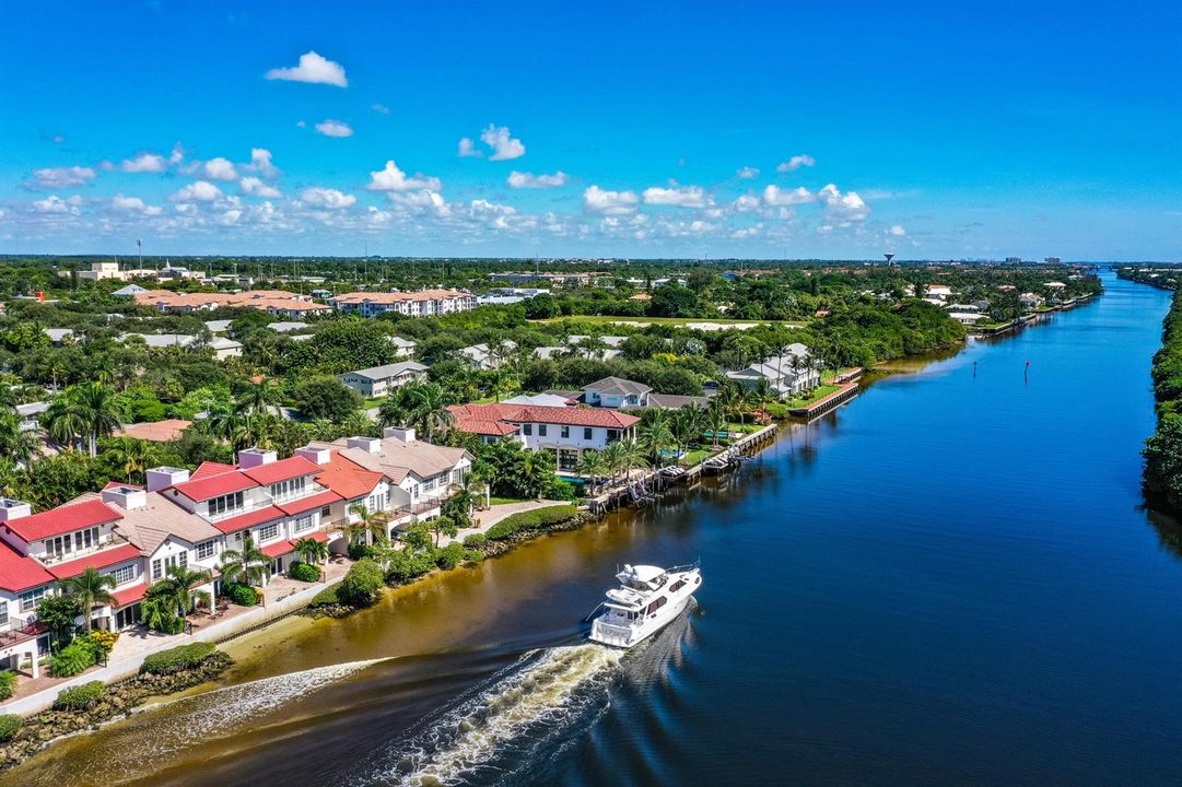 077-825EstuaryWay-DelrayBeach-FL-33483-F
