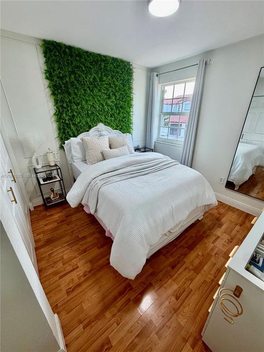 На продажу: $419,999 (3 спален, 2 ванн, 1293 Квадратных фут)