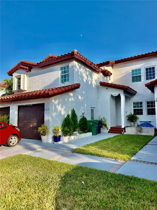 На продажу: $419,999 (3 спален, 2 ванн, 1293 Квадратных фут)
