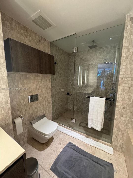 В аренду: $4,800 (1 спален, 1 ванн, 805 Квадратных фут)