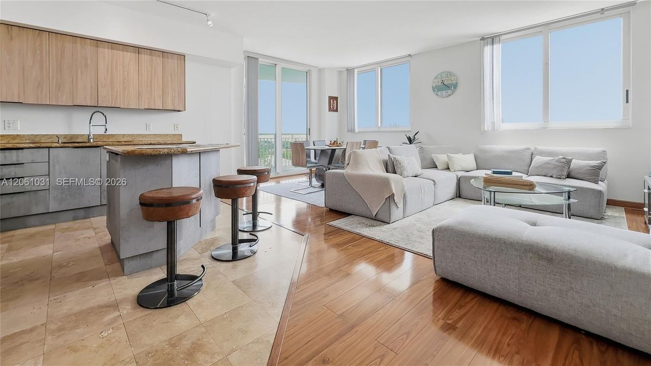 For Rent: $3,990 (3 beds, 2 baths, 1597 Square Feet)