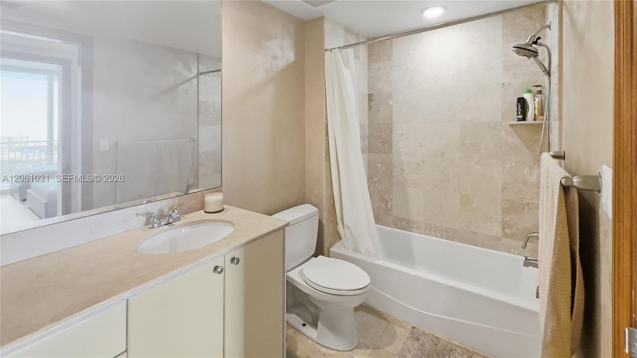 2nd Bathroom