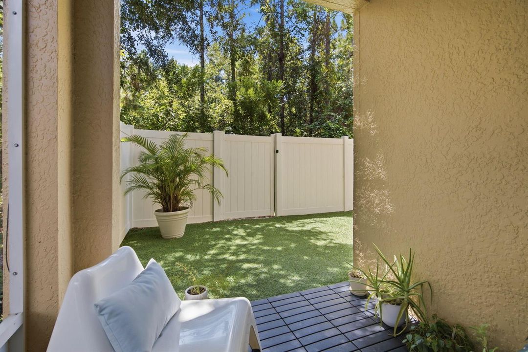 17-web-or-mls-8001 Enchanted-17