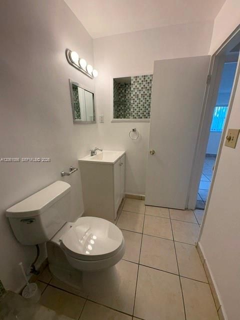 En Venta: $739,000 (4 camas, 2 baños, 1754 Pies cuadrados)