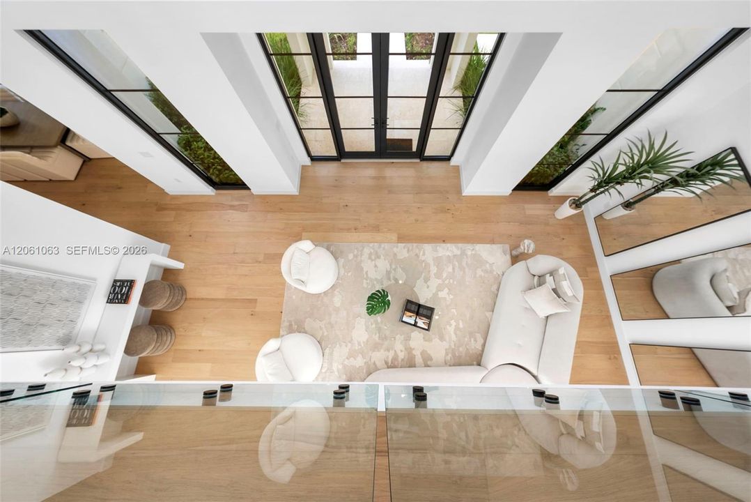 En Venta: $5,950,000 (5 camas, 5 baños, 4074 Pies cuadrados)