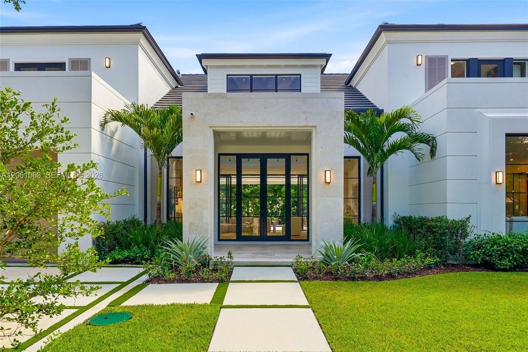 En Venta: $5,950,000 (5 camas, 5 baños, 4074 Pies cuadrados)