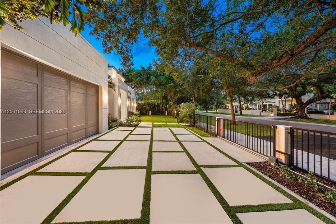 En Venta: $5,950,000 (5 camas, 5 baños, 4074 Pies cuadrados)