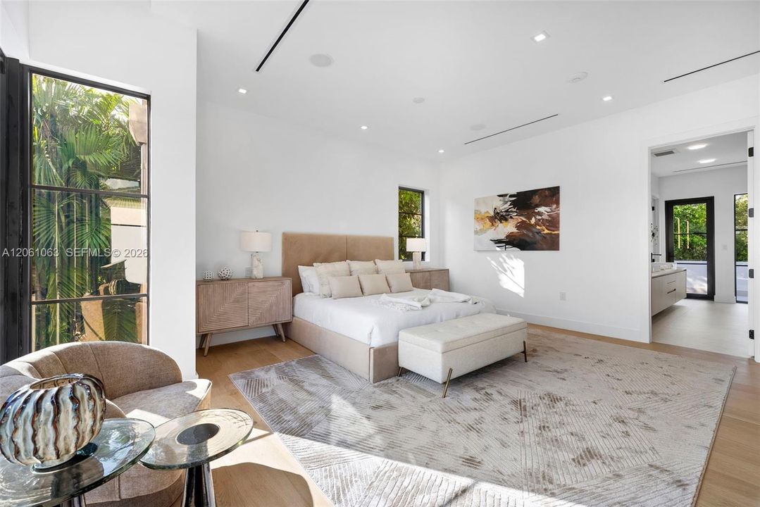 En Venta: $5,950,000 (5 camas, 5 baños, 4074 Pies cuadrados)