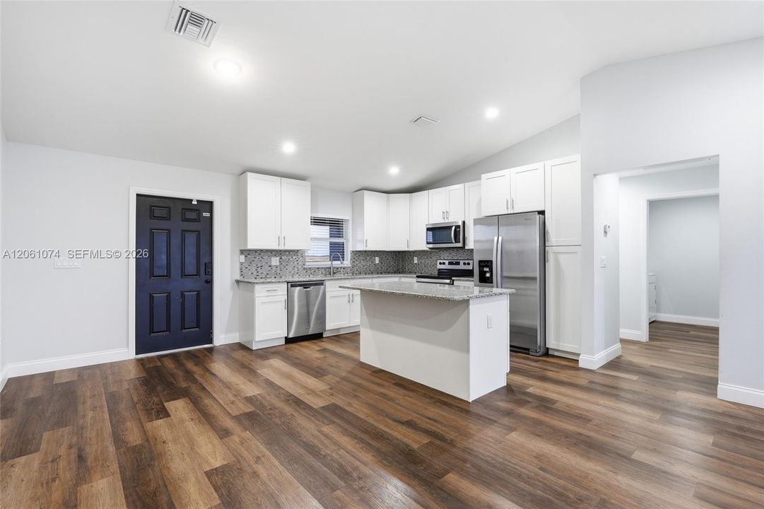 En Venta: $275,900 (3 camas, 2 baños, 0 Pies cuadrados)