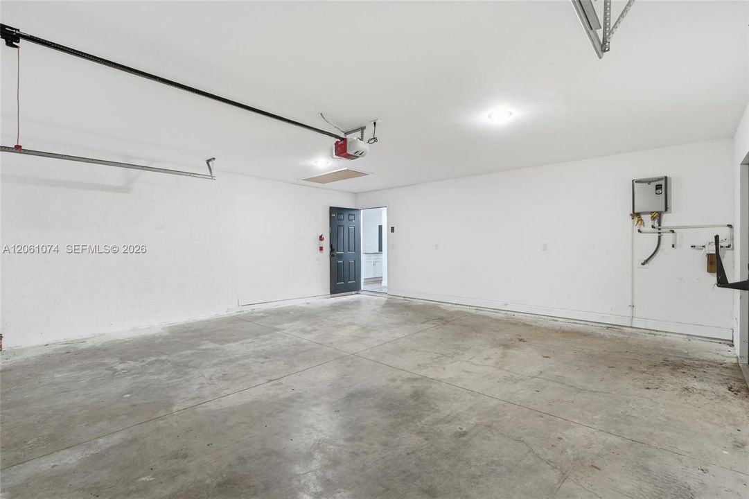 En Venta: $275,900 (3 camas, 2 baños, 0 Pies cuadrados)