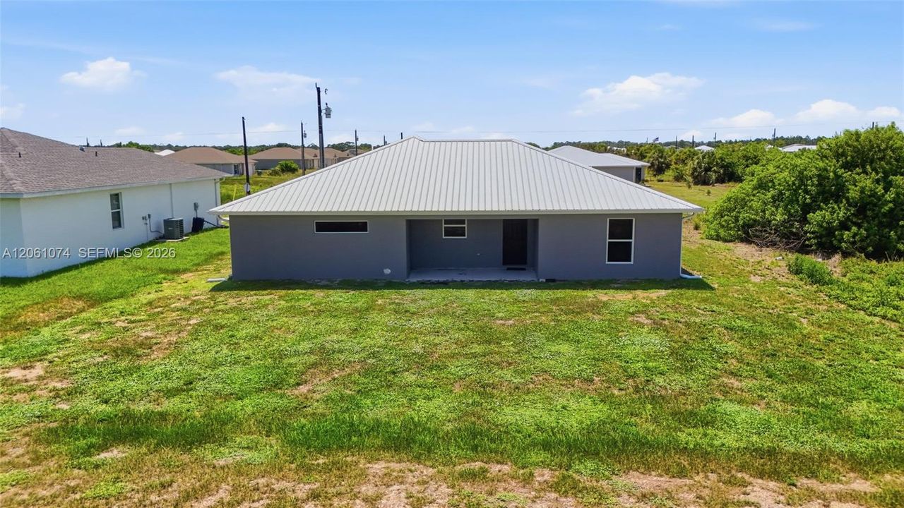 En Venta: $275,900 (3 camas, 2 baños, 0 Pies cuadrados)