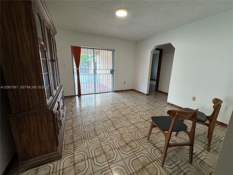 Formal dining room