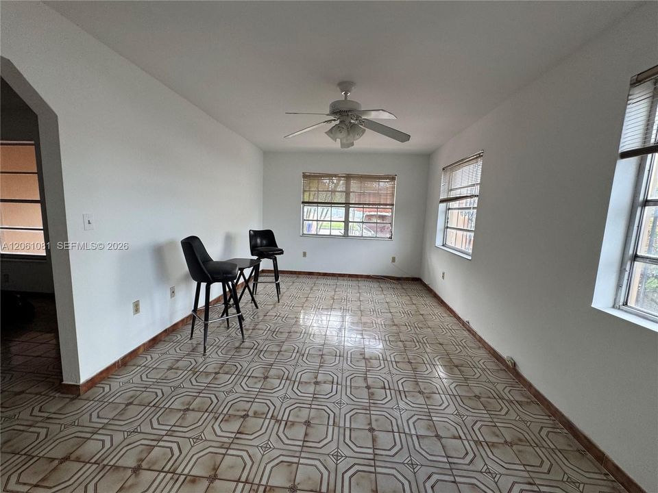 Spacious family room next to the kitchen.