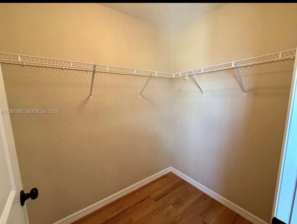В аренду: $2,200 (3 спален, 2 ванн, 1509 Квадратных фут)