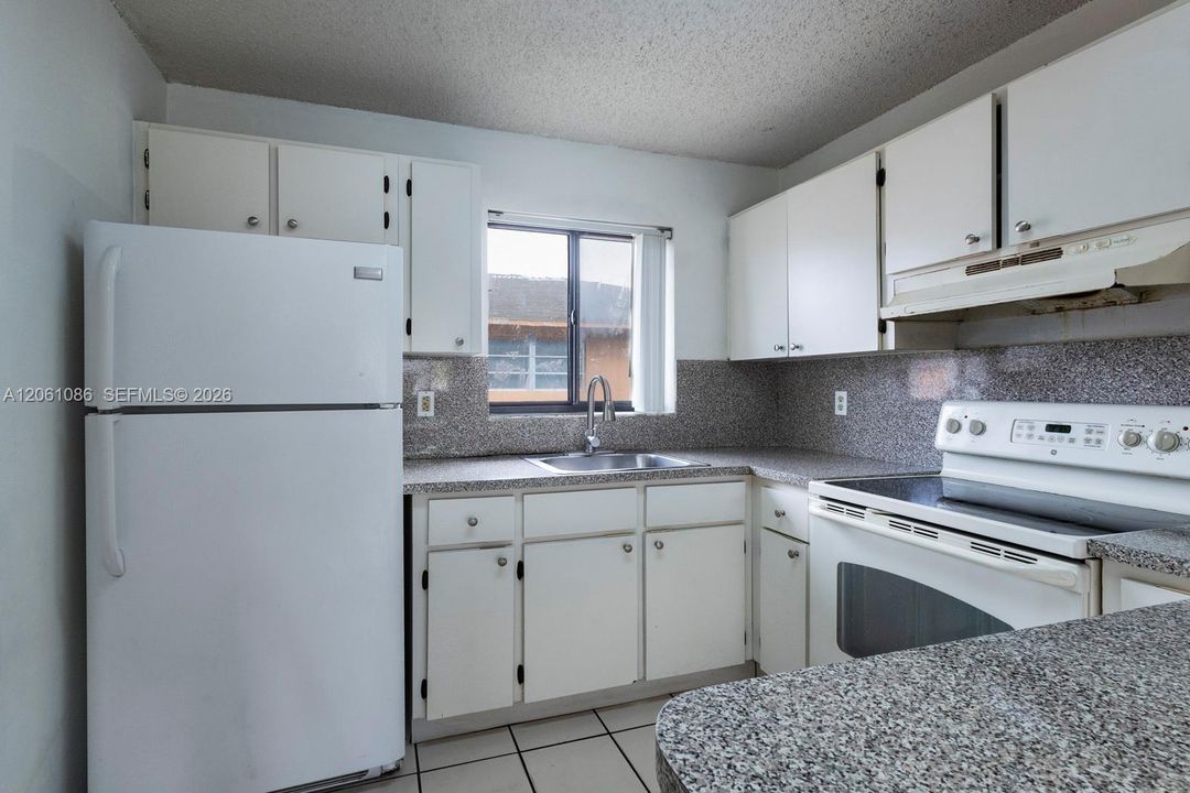 For Sale: $4,340,000 (0 beds, 0 baths, 12894 Square Feet)