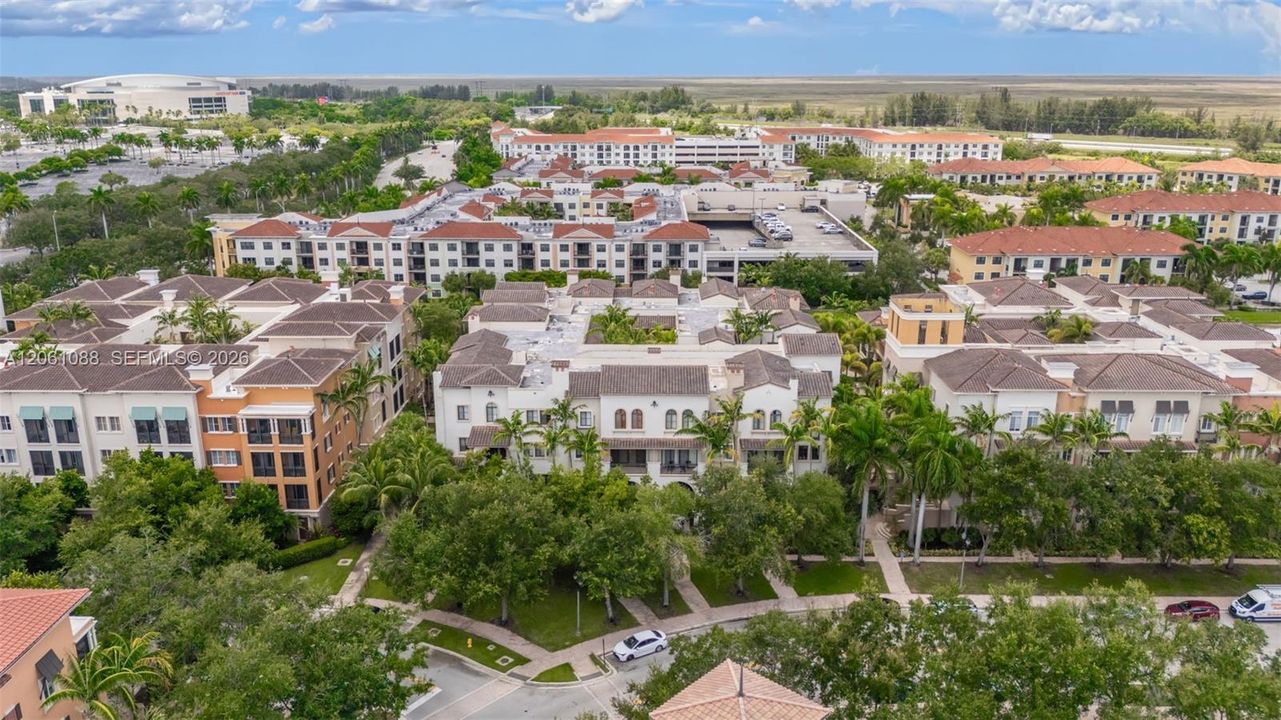 На продажу: $464,900 (2 спален, 2 ванн, 1753 Квадратных фут)