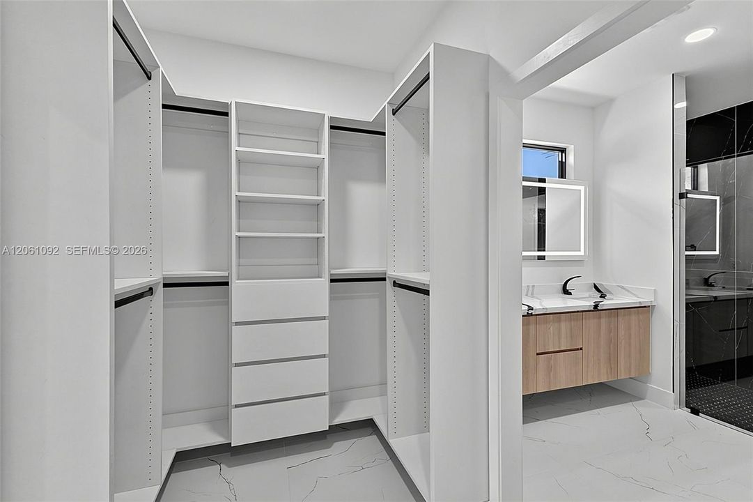 На продажу: $494,900 (3 спален, 3 ванн, 1855 Квадратных фут)