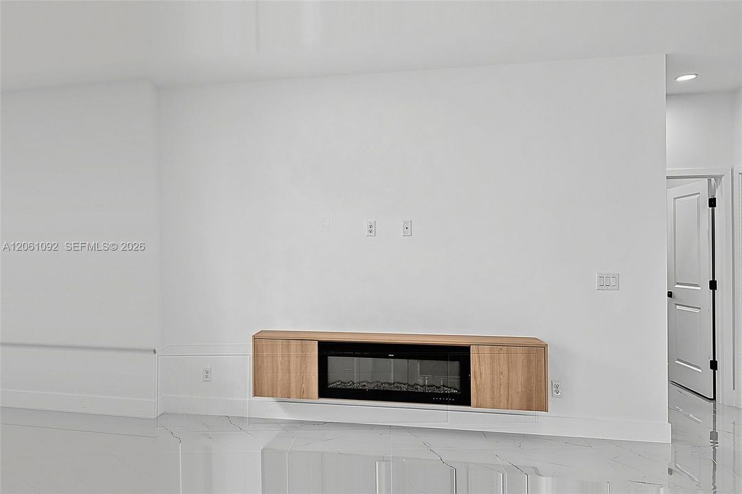 На продажу: $494,900 (3 спален, 3 ванн, 1855 Квадратных фут)