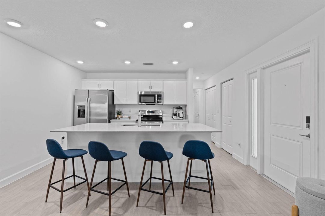 6-web-or-mls-A7409984