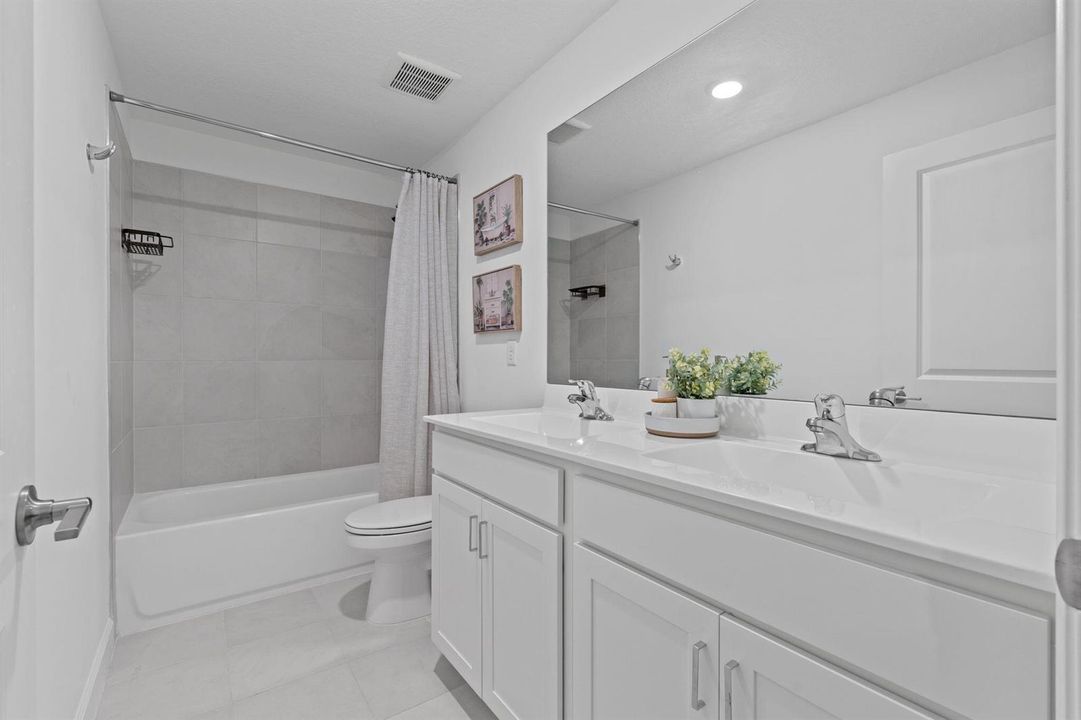 29-web-or-mls-A7400066