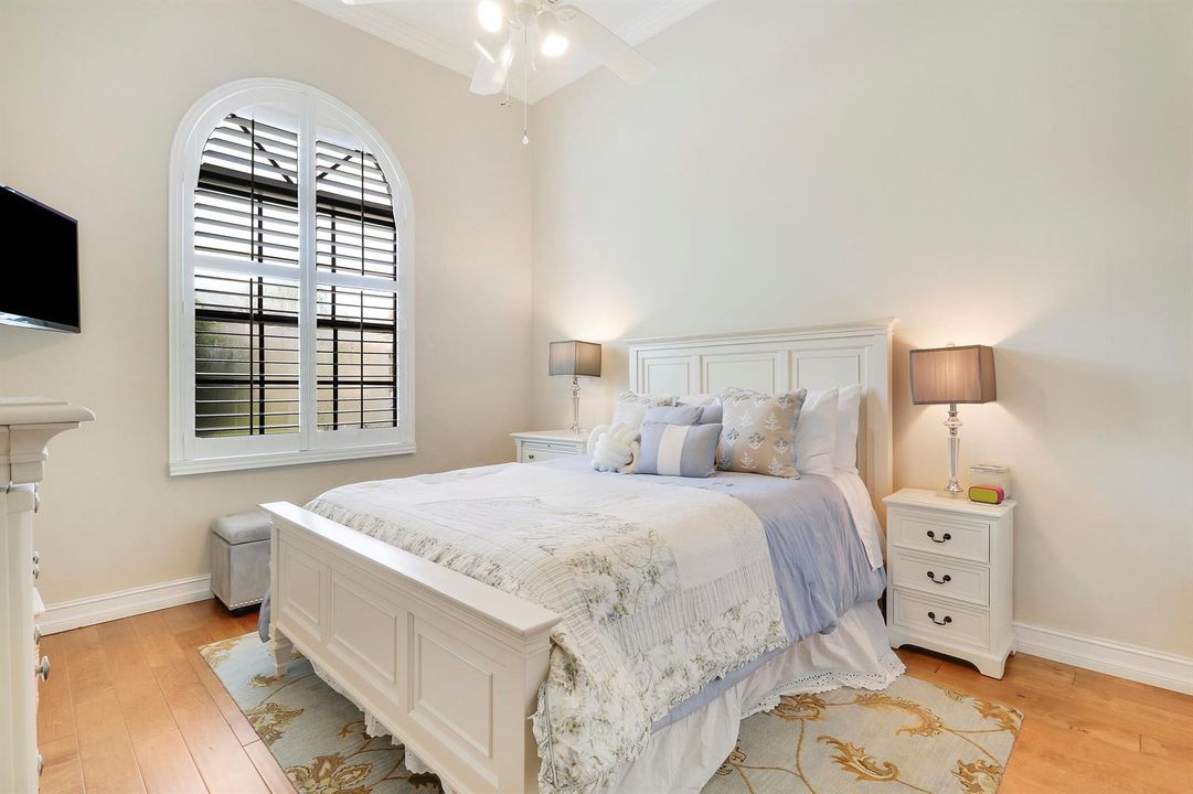 Guest Room 1