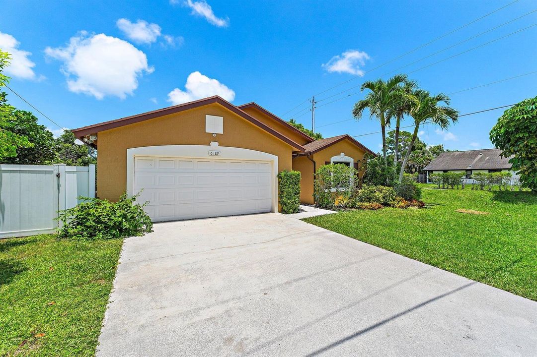 022-6189AdamsSt-Jupiter-FL-33458-SMALL