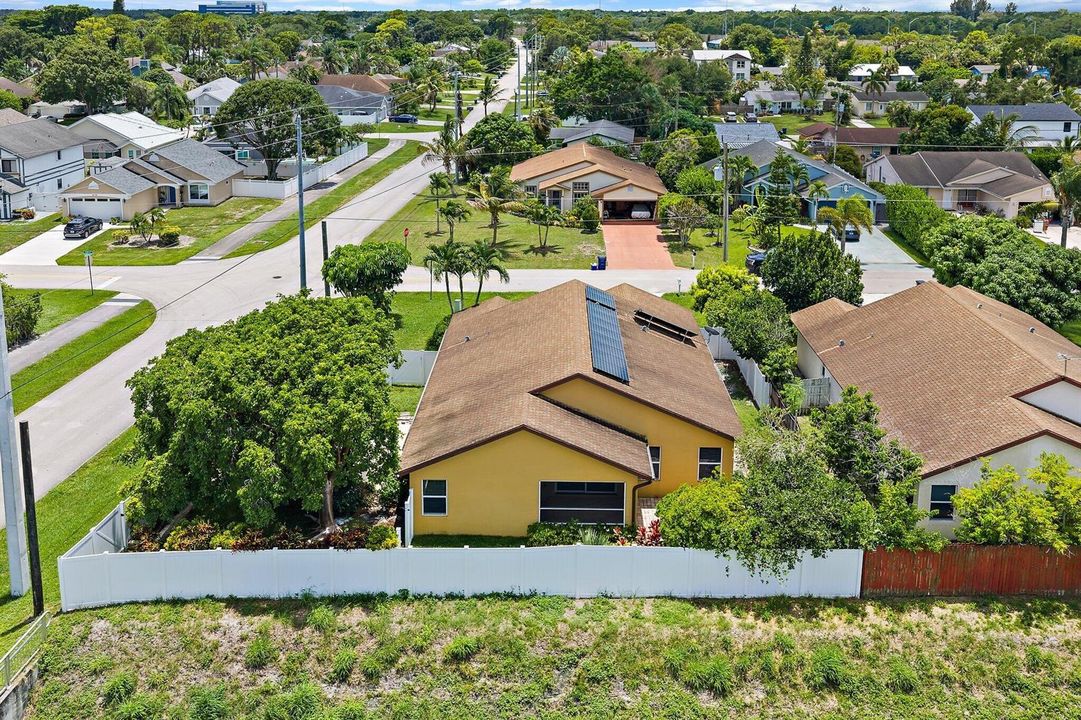 018-6189AdamsSt-Jupiter-FL-33458-SMALL