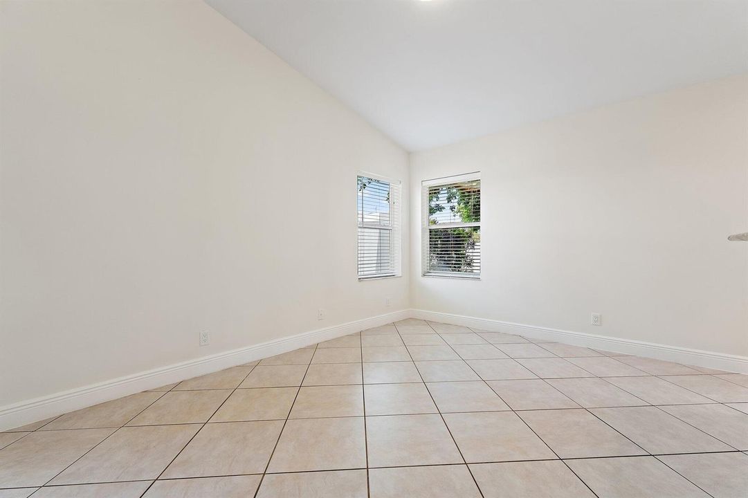 044-6189AdamsSt-Jupiter-FL-33458-SMALL