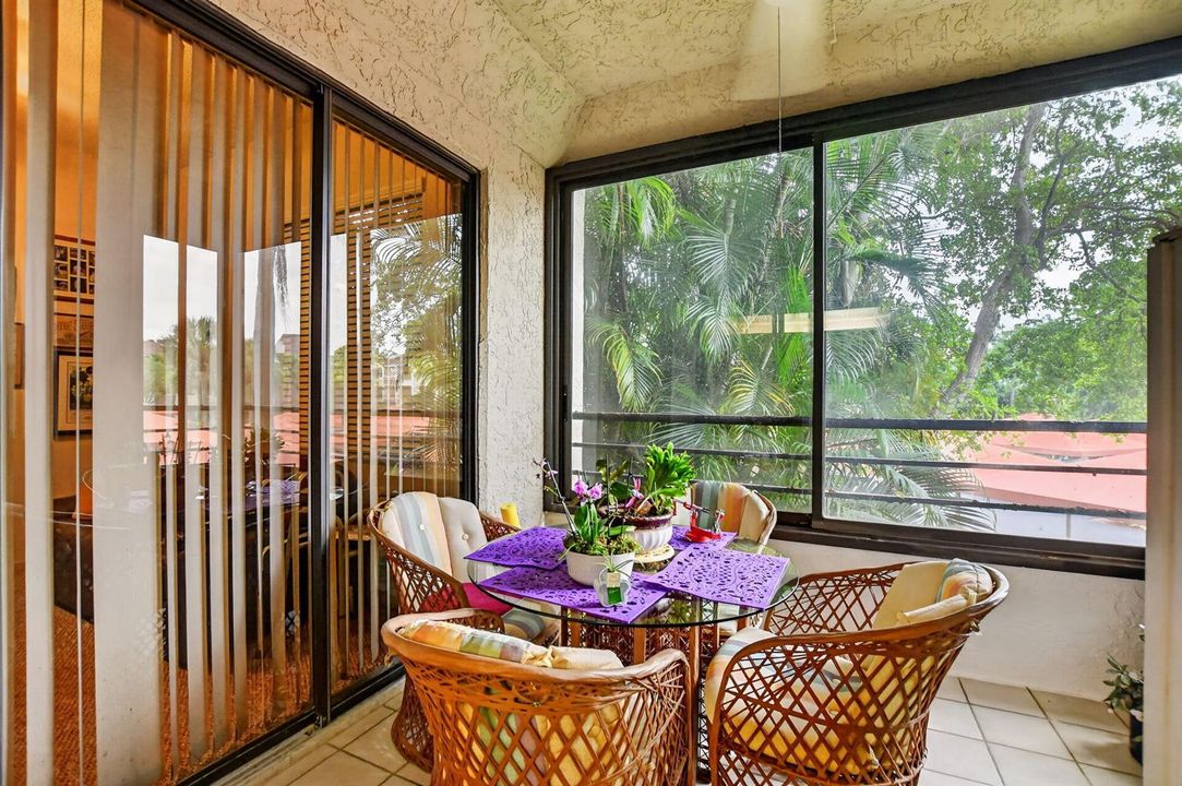patio off kitchen