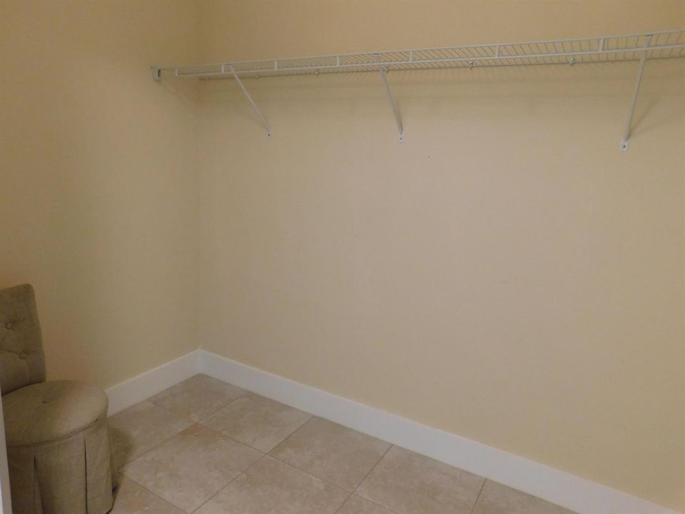 Walk in Closets