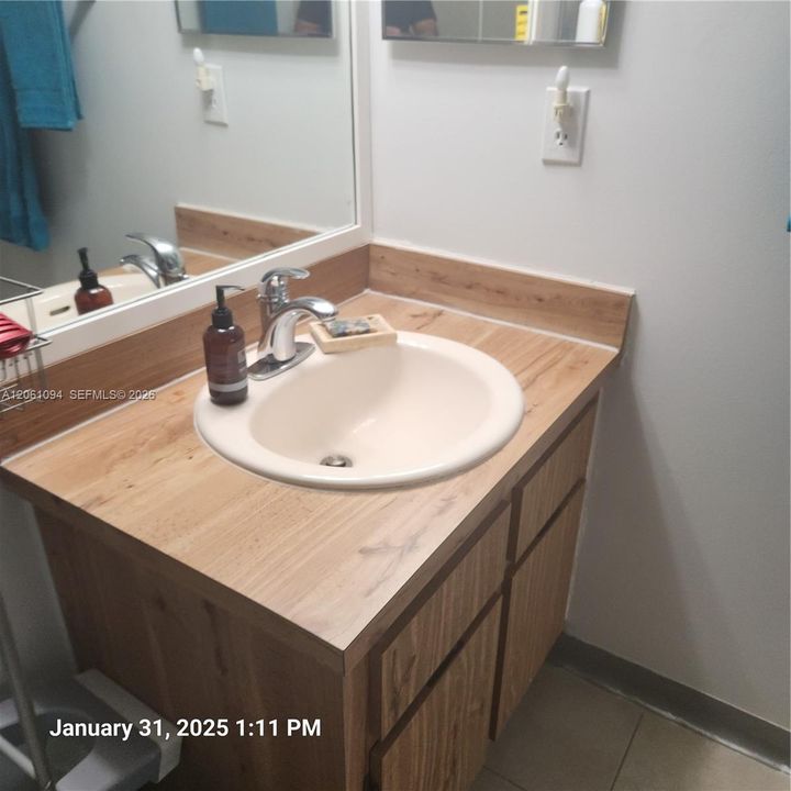 En Venta: $165,000 (2 camas, 2 baños, 768 Pies cuadrados)