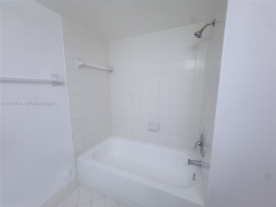 В аренду: $2,250 (3 спален, 2 ванн, 1196 Квадратных фут)
