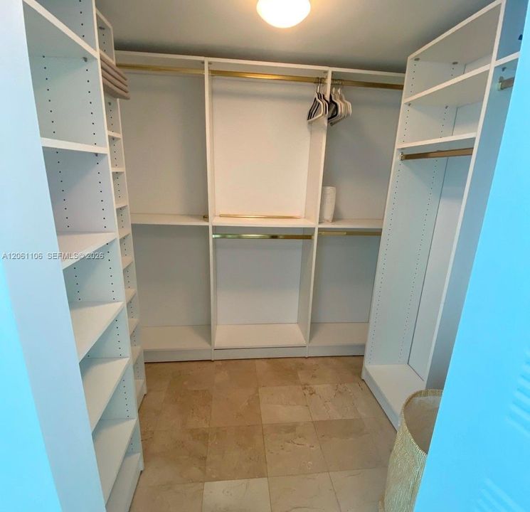 В аренду: $3,500 (1 спален, 1 ванн, 791 Квадратных фут)