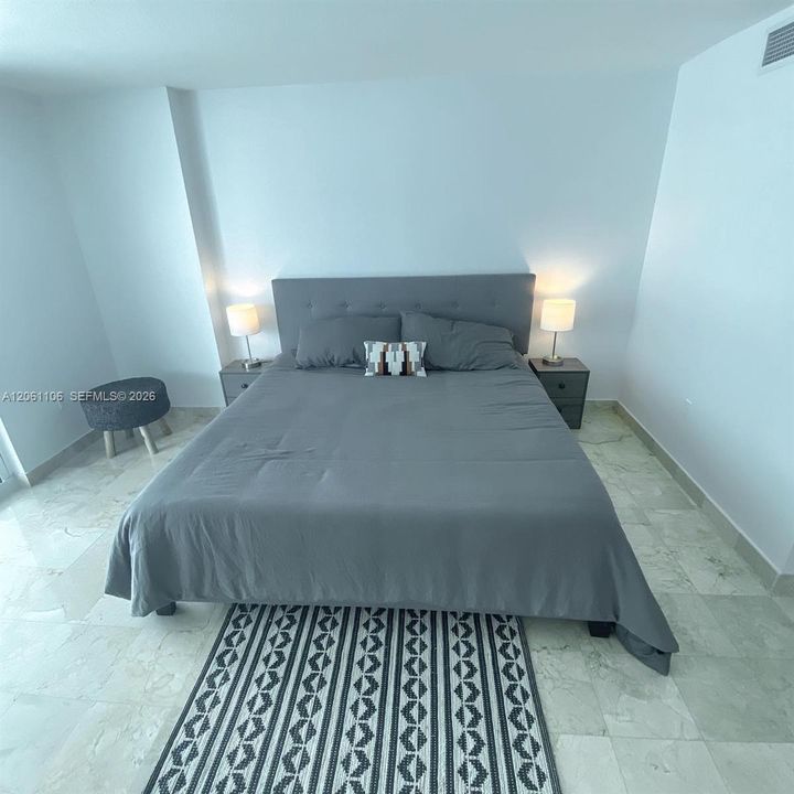 В аренду: $3,500 (1 спален, 1 ванн, 791 Квадратных фут)