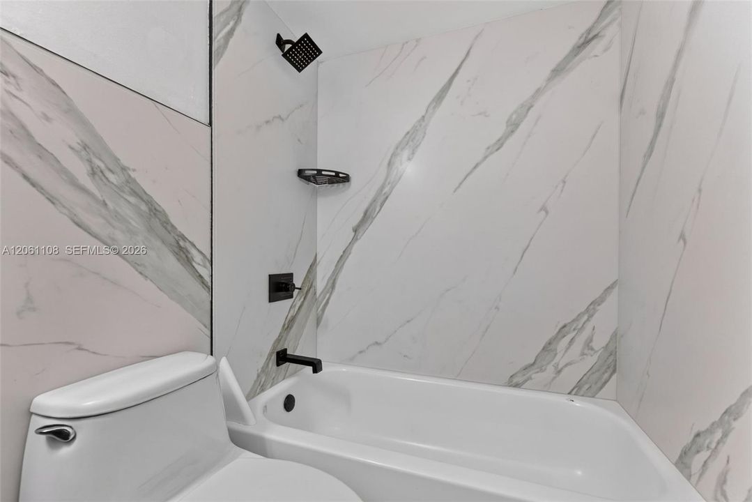 В аренду: $2,500 (2 спален, 2 ванн, 1025 Квадратных фут)