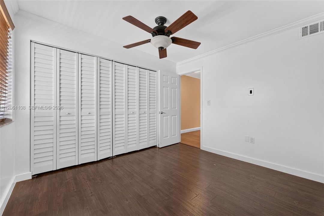 В аренду: $2,500 (2 спален, 2 ванн, 1025 Квадратных фут)