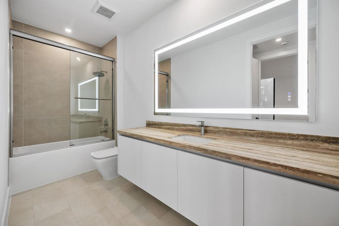 16-3034 Oak Ave #503_016