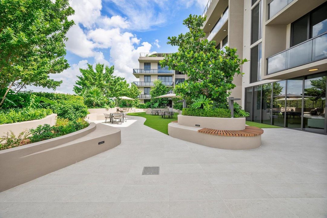 26-3034 Oak Ave #503_026