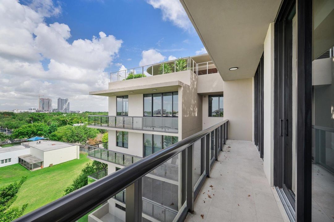 22-3034 Oak Ave #503_022